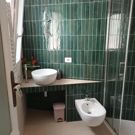 Dante Alighieri 528 Bari