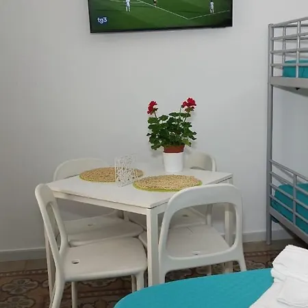 Apartment Dante Alighieri 528