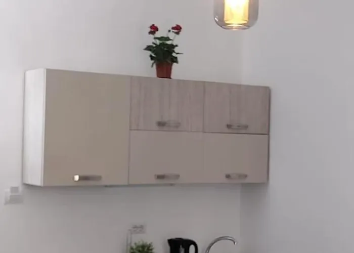 Dante Alighieri 528 Apartment *