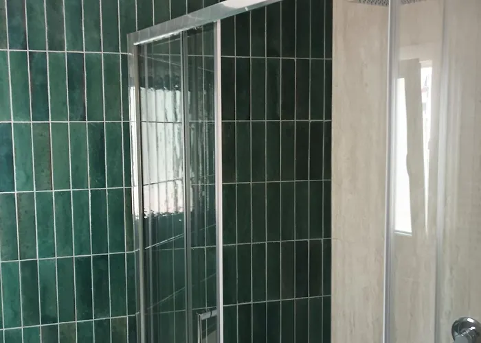 Dante Alighieri 528 * Bari